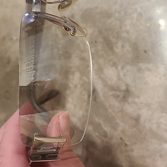 BVLGARI WOMANS SUNGLASSES Small scratch on lenses - Picture 7 of 11